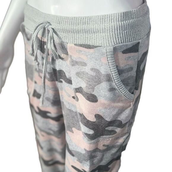 Camo Pink Sleep Joggers (S) - Picture 2 of 7